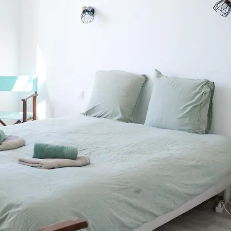 Belle Maison De Avec Piscine - 8 Personnes Сasa de vacaciones